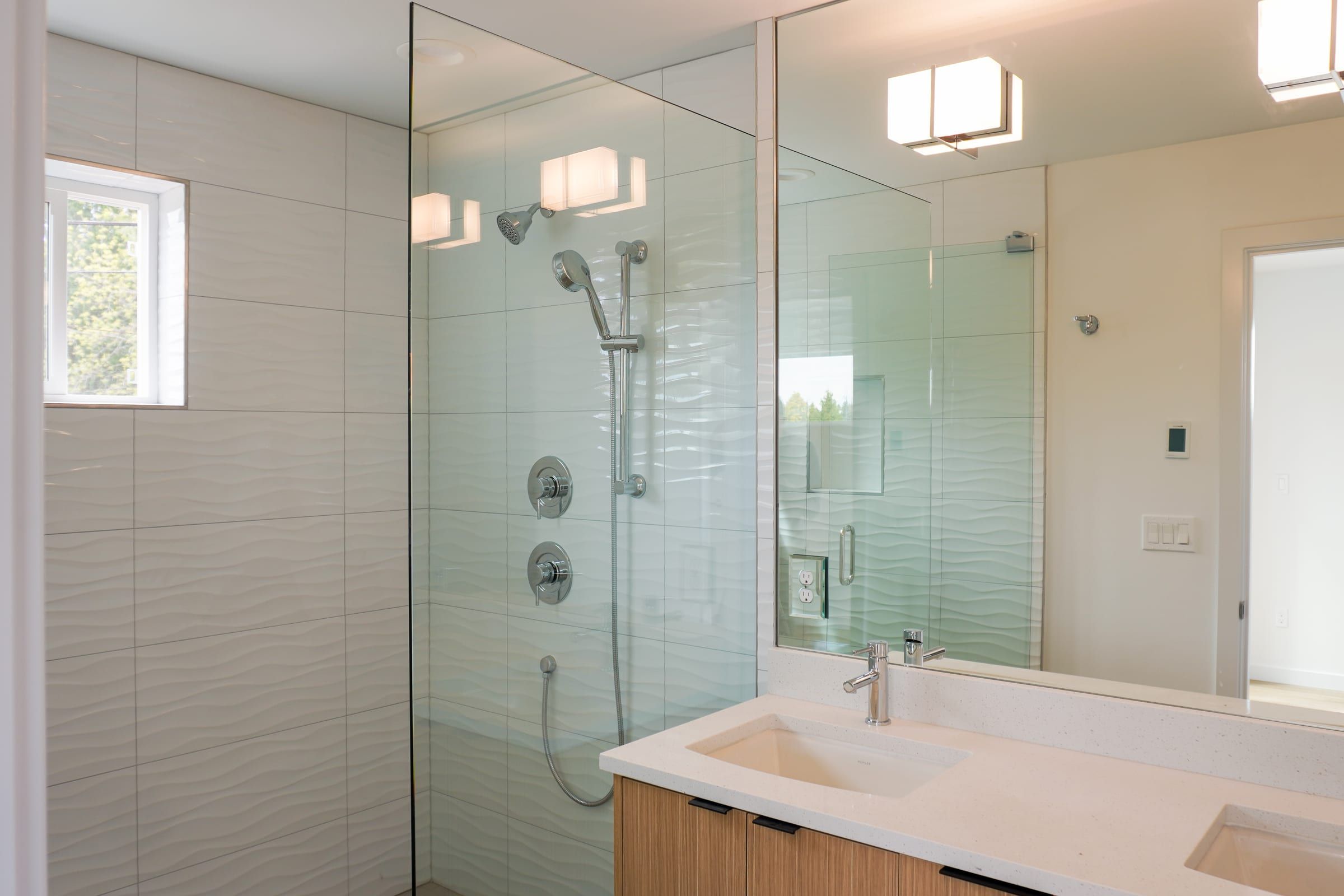 Crown Hill Duplex, photo 3