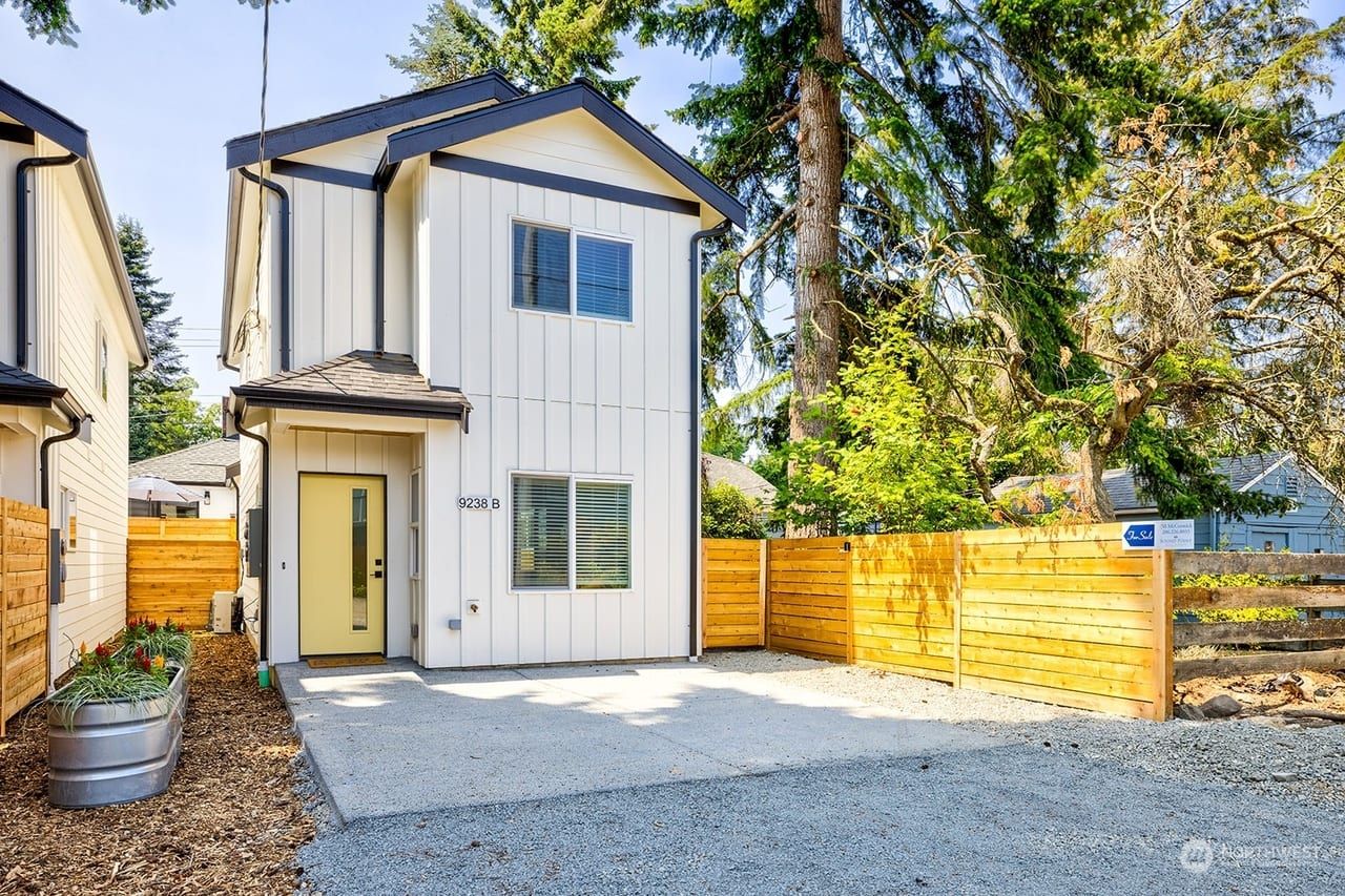 More Seattle Homes, photo 2